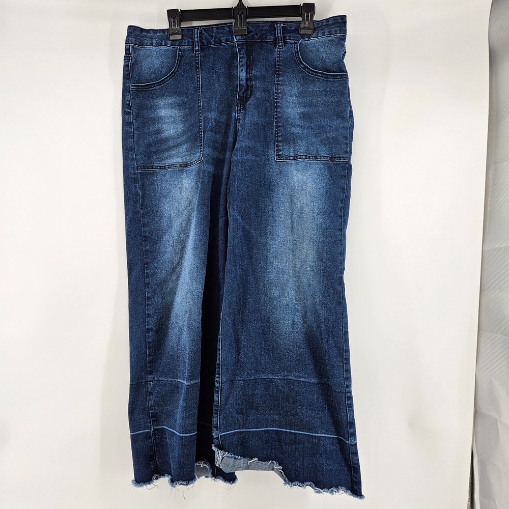 Crazy Train Wide Leg Jeans Dark Wash Raw Hem Patch 13/31‎ Denim Stretchy